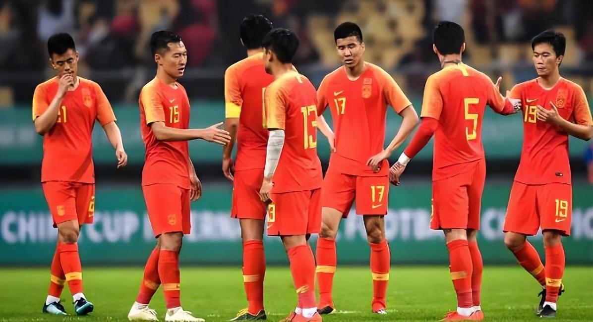 虎扑app-本赛季中超还没开打！刘殿座就收到一份惊喜大礼，赢得球迷点赞